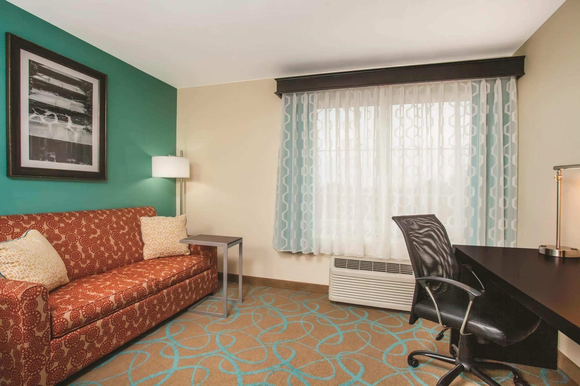 City Express By Marriott Duluth Exterior photo