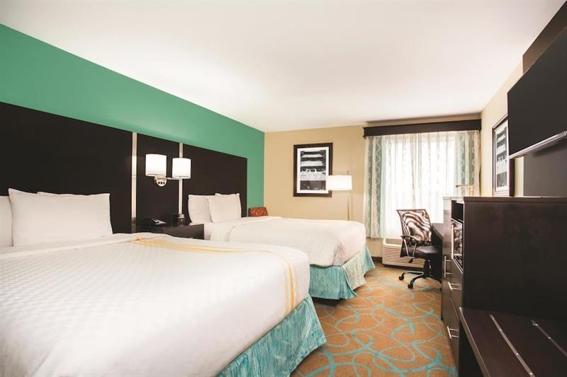 City Express By Marriott Duluth Exterior photo